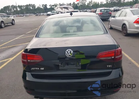 2017 Volkswagen Jetta 1.4T Se z USA, uszkodzony, nr VIN 3VWDB7AJ5HM322523